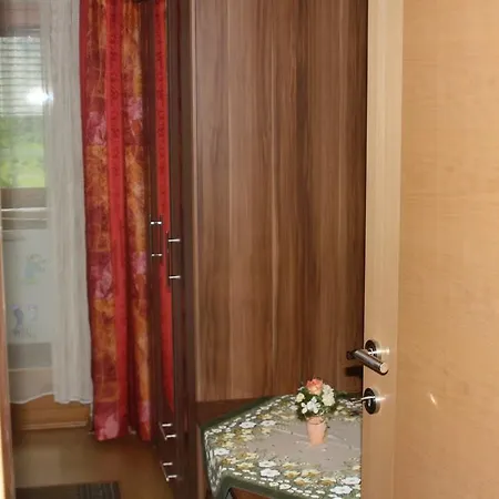 Haus Stoeckl 弗林肯贝格